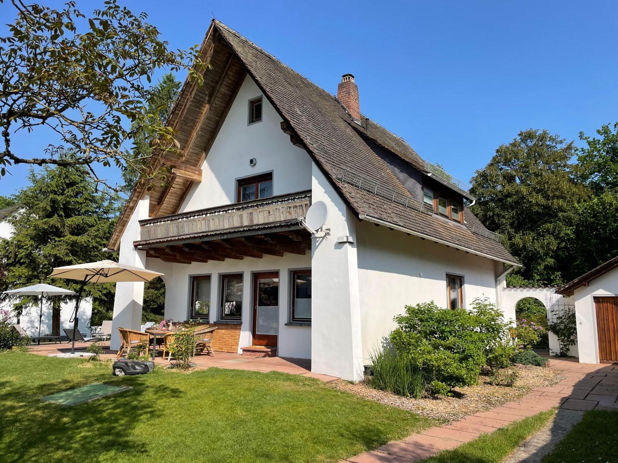 Messe- & Ferienhaus Gertraud Am Ludwigskanal, 24 H Self Check-In, Gratis Parken Wendelstein Exteriör bild
